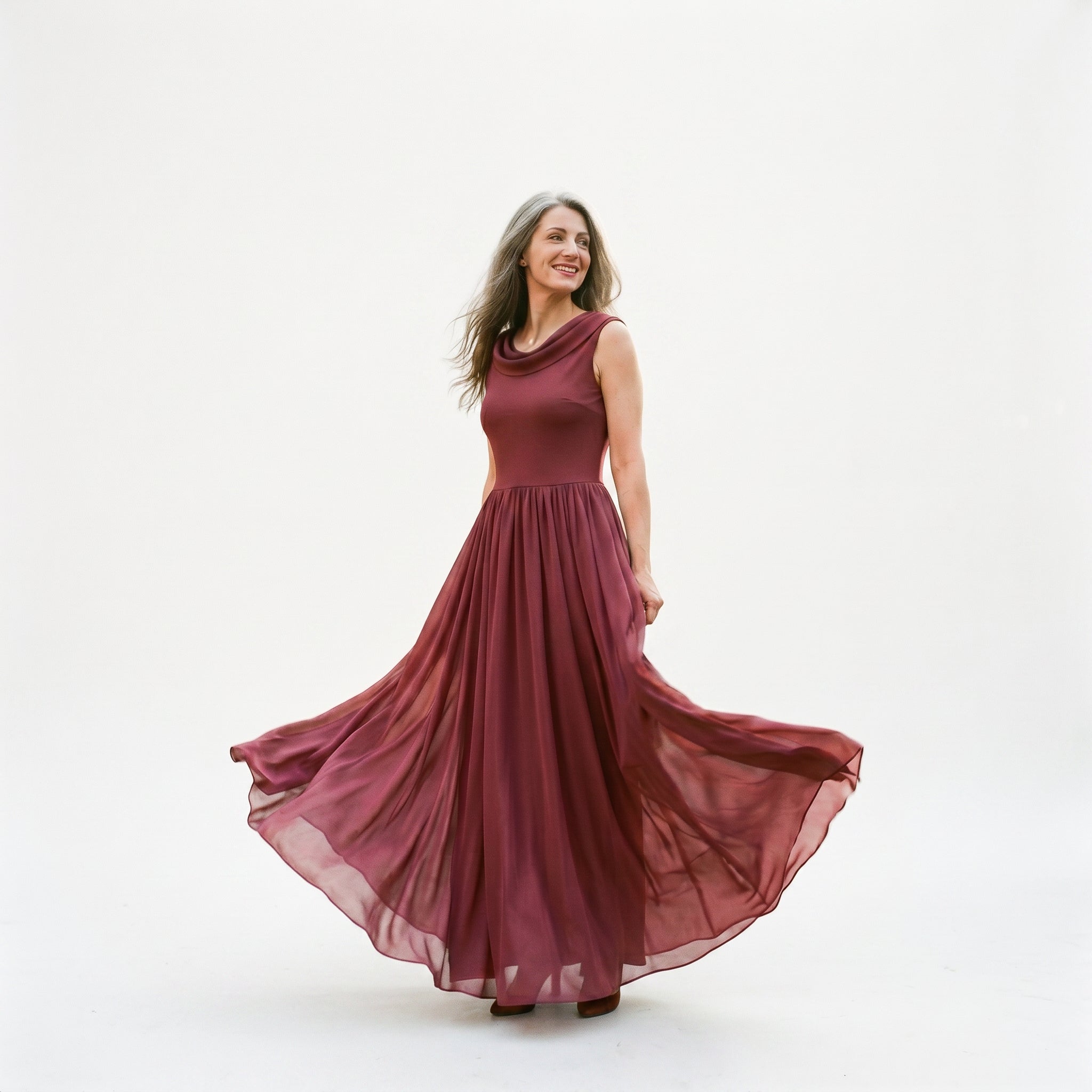 Amelia - Elegancka Długa Letnia Sukienka Bez Rękawów 1