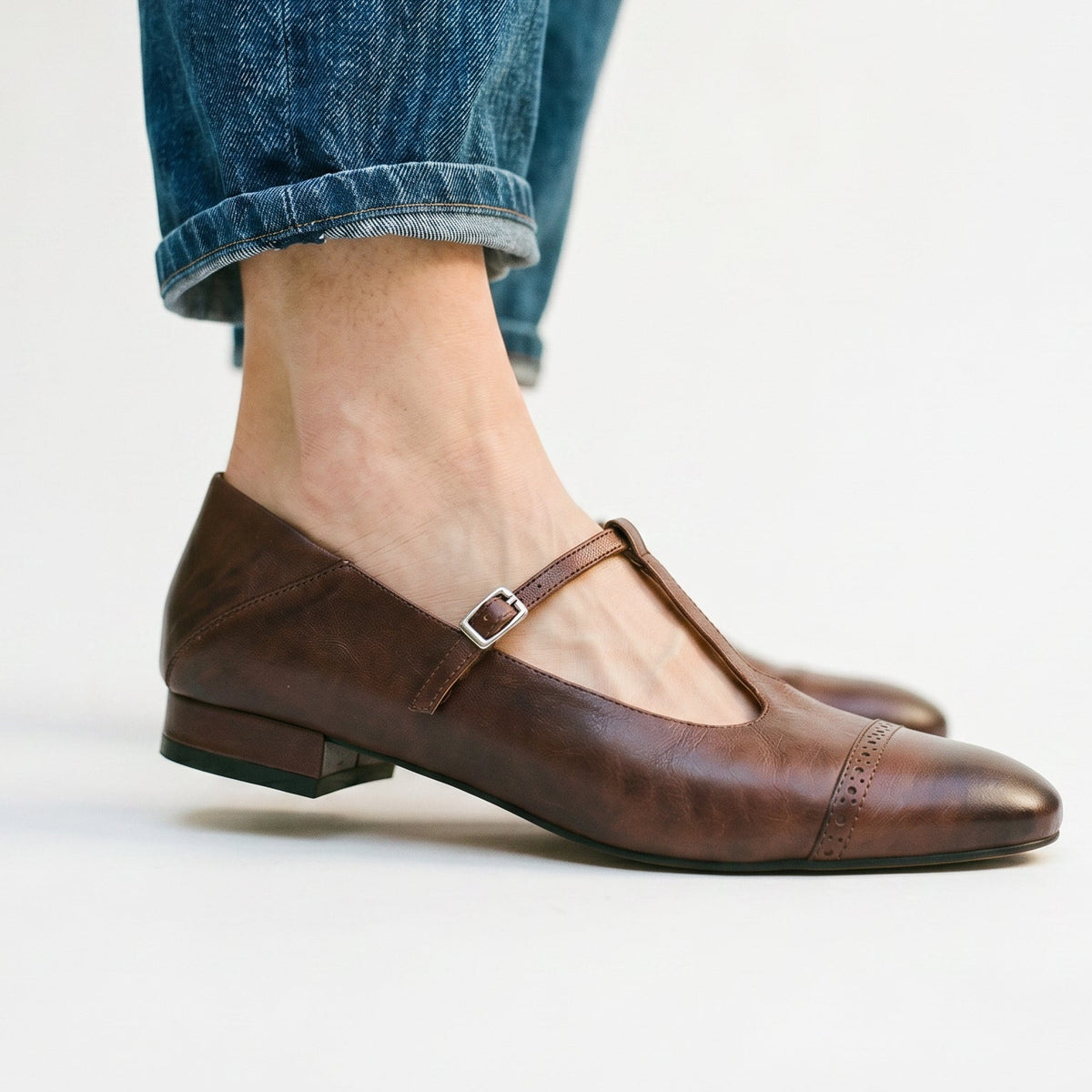 Saphira - Eleganckie Buty Skórzane na Płaskiej Podeszwie